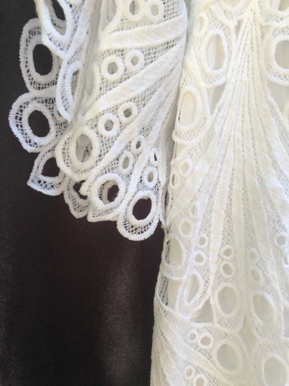52Seven Women's Dress Size 14 White Lace Short Sleeve Shift - Picture 4 of 14